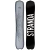 Stranda Women's Descender 22/23 Snowboard -Jones Shop https3A2F2Fwww.snowcountry.nl2Fmedia2Fcatalog2Fproduct2Fd2Fe2Fdesc w main