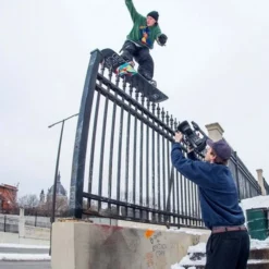 Snowboard Ride Burnout 2022 -Jones Shop snowboard ride burnout 2022 4