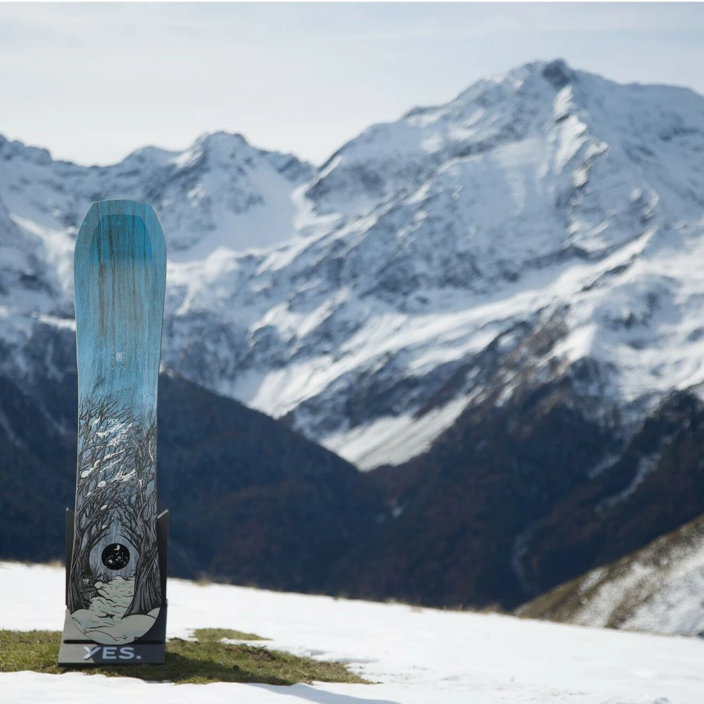 Yes! Snowboard Yes Hybrid 2023 6 Yes! Snowboard Yes Hybrid 2023 - Image 4